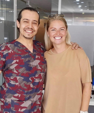 Slider image (4) Prestij Dental Clinic